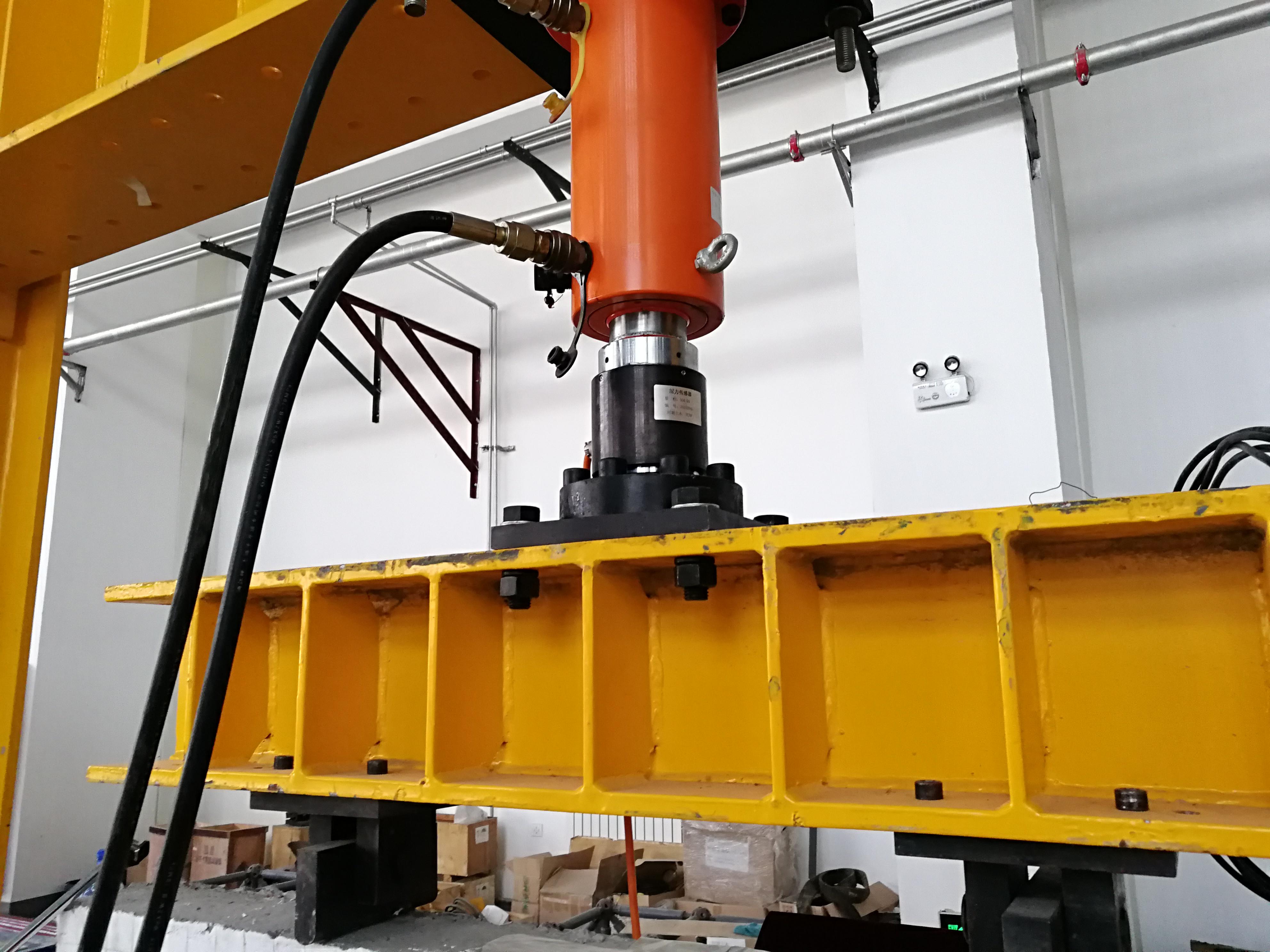 脈動疲勞試驗(yàn)機(jī) 結(jié)構(gòu)工程頻率試驗(yàn)系統(tǒng)