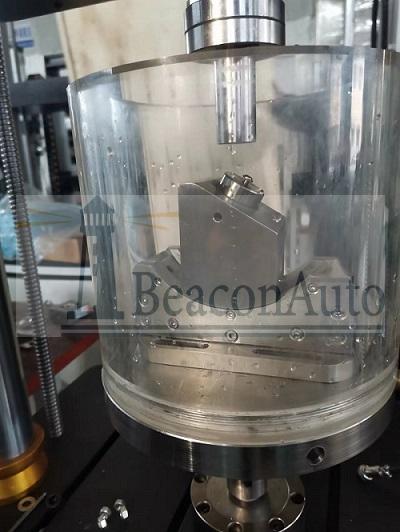 如何選擇牙種植體動態(tài)疲勞試驗機(jī)